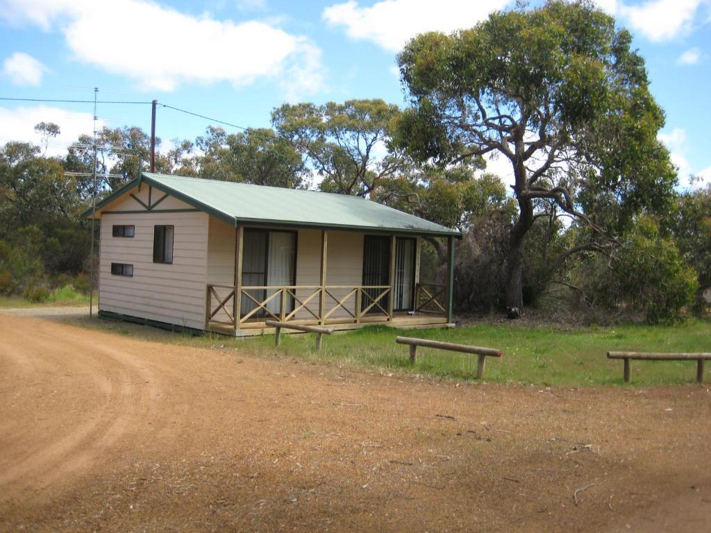 Parndana Hotel Cabins Δωμάτιο φωτογραφία